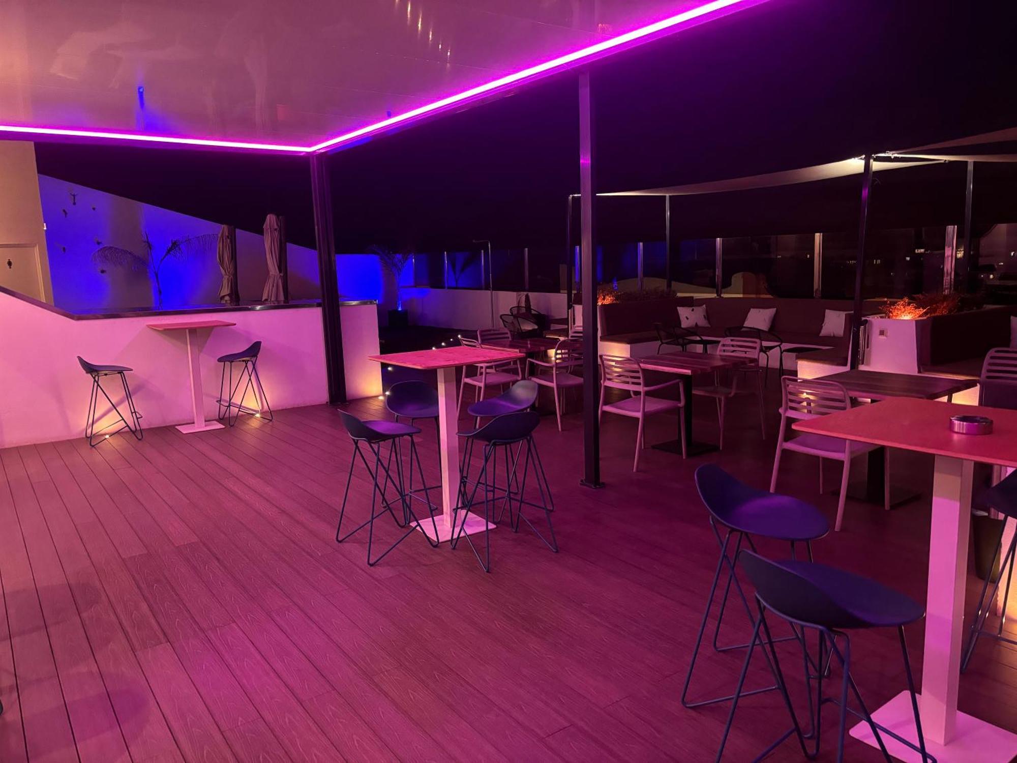 Daos Suites & Terrace Марбелья Экстерьер фото